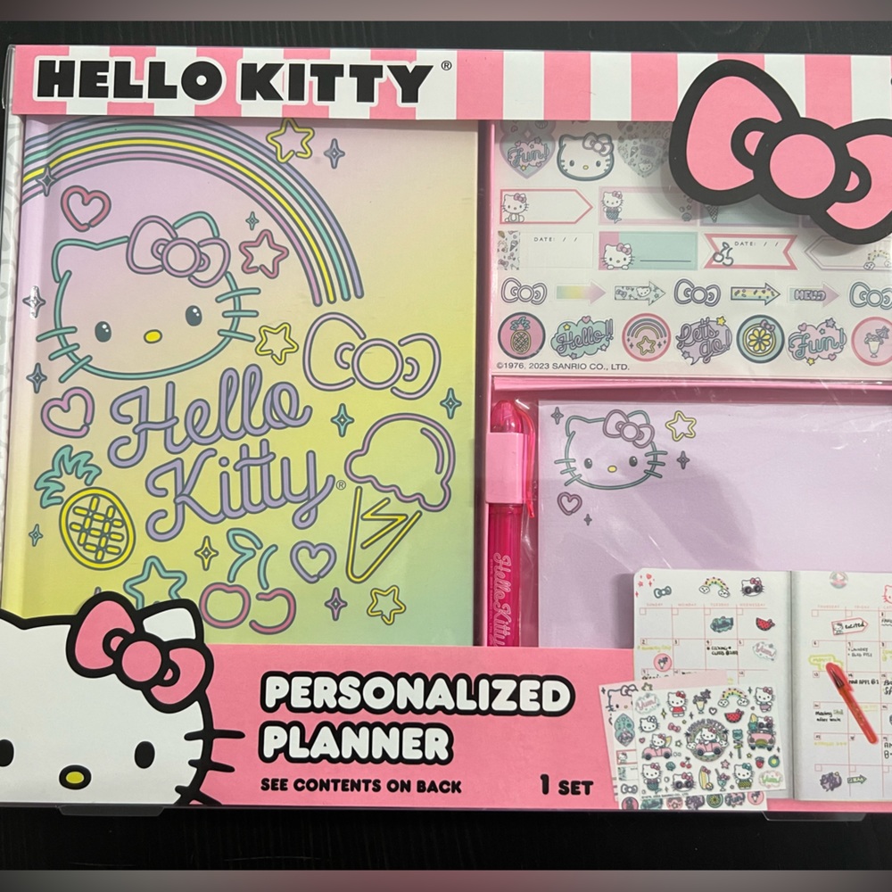 HELLO KITTY PLANNER!
